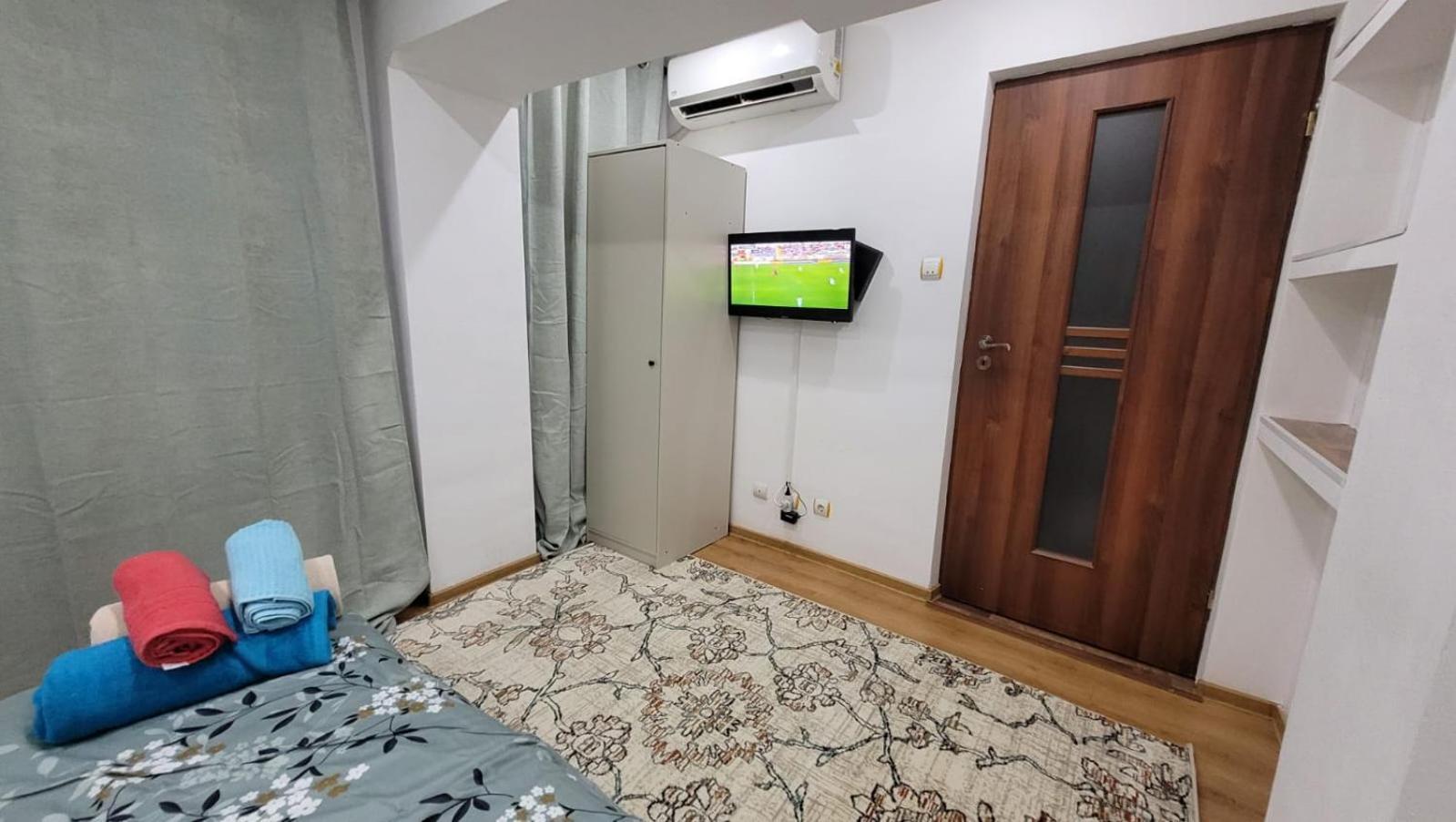 The Cozzy Corner Apartments Bucarest Extérieur photo